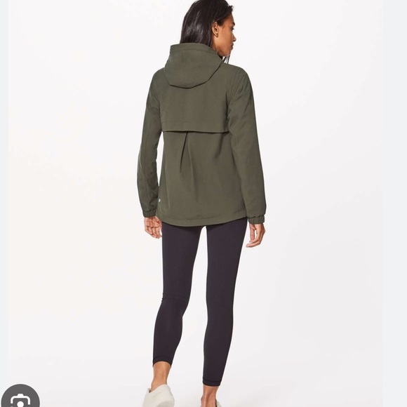 Lulu | Rise and Shine Jacket in Dark Olive - Picture 2 of 9